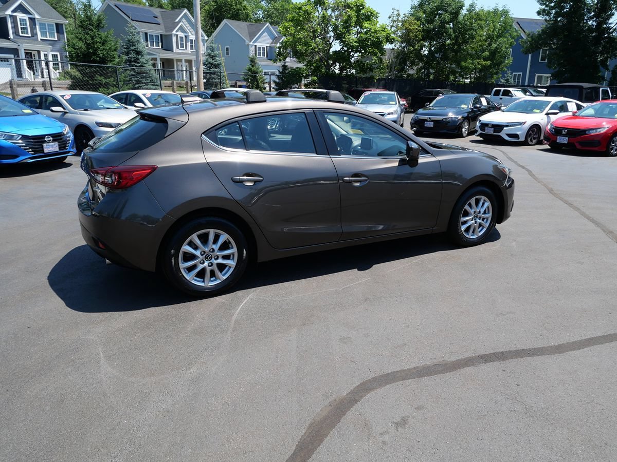 Used 2016 MAZDA MAZDA3 i Grand Touring FWD image 7