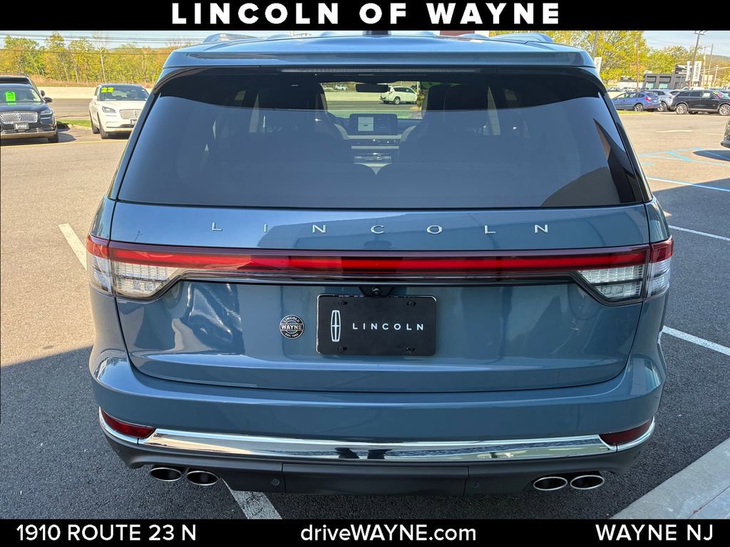 Used 2026 Lincoln Aviator Reserve AWD/4WD image 4