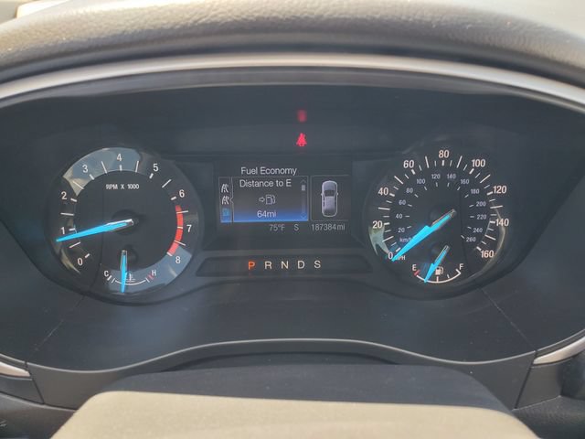 Used 2013 Ford Fusion SE FWD image 14