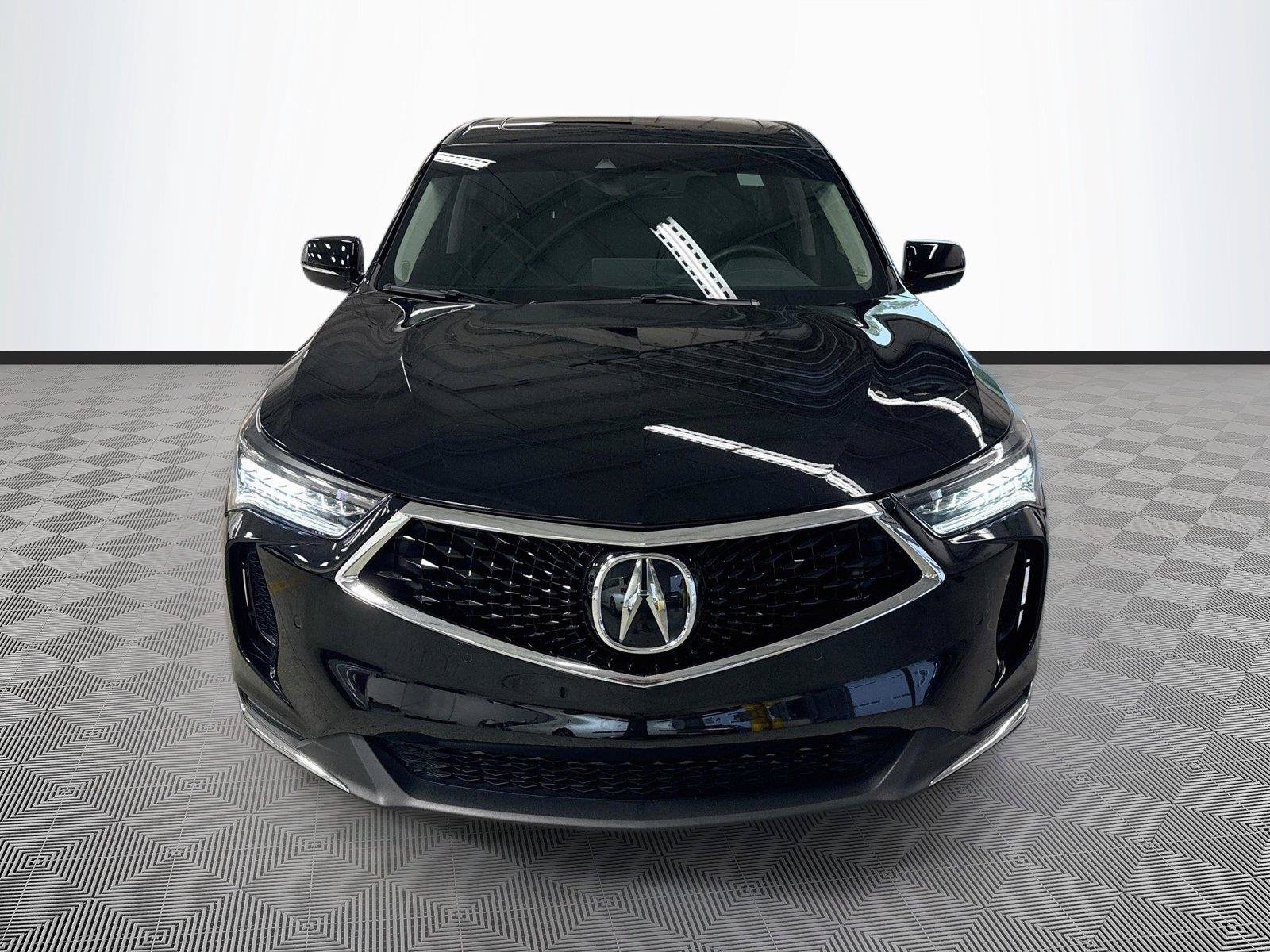 Used 2024 Acura RDX w/ Technology Package AWD/4WD image 2