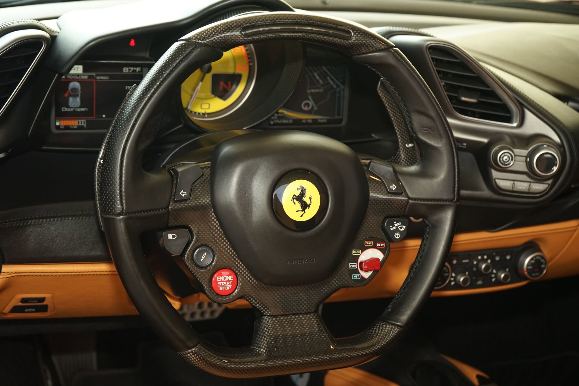 Used 2018 Ferrari 488 Spider RWD image 15