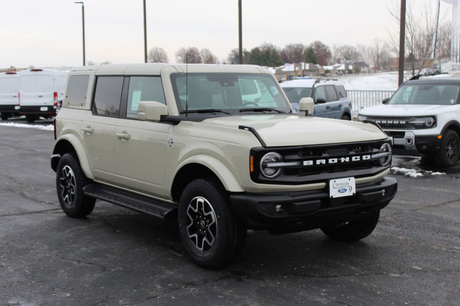 New 2025 Ford Bronco Outer Banks image 7
