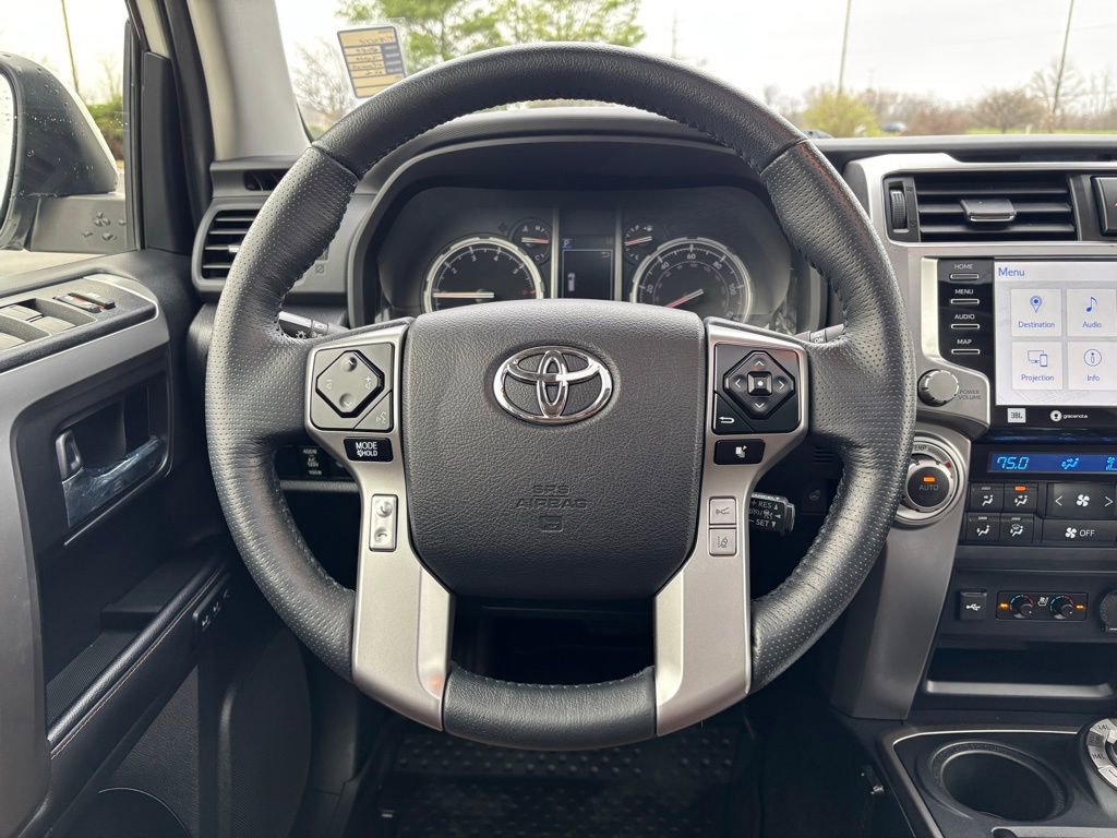 Used 2023 Toyota 4Runner Limited AWD/4WD image 26