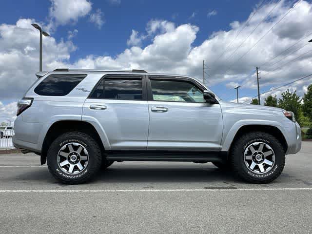Used 2017 Toyota 4Runner TRD Off-Road Premium AWD/4WD image 3