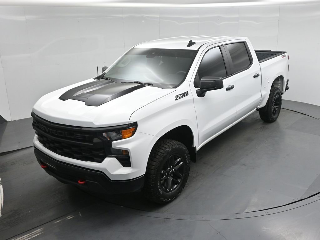 Used 2024 Chevrolet Silverado 1500 Custom Trail Boss w/ LPO, Dark Essentials Package AWD/4WD image 34