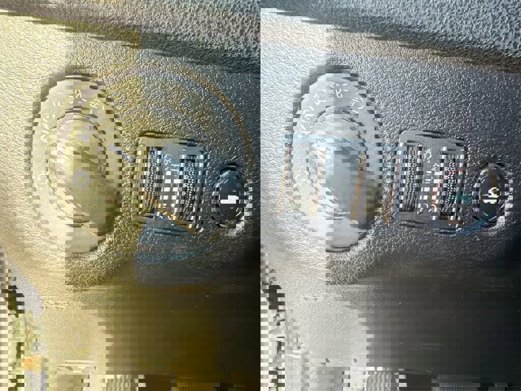 Used 2023 Dodge Charger GT image 30