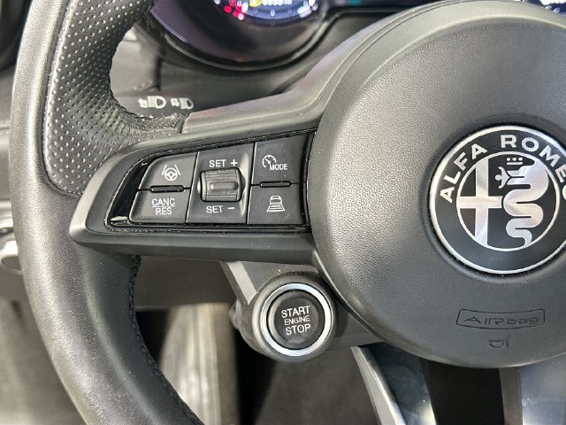 Used 2024 Alfa Romeo Tonale Ti w/ Active Assist Package AWD/4WD image 23