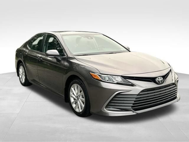 Certified 2024 Toyota Camry LE w/ Convenience Package FWD image 7