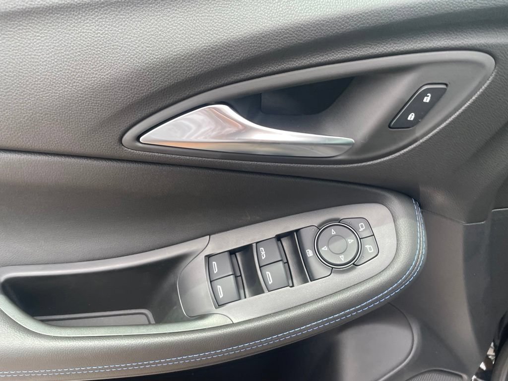New 2026 Buick Encore GX Sport Touring w/ Advanced Technology Package FWD image 11