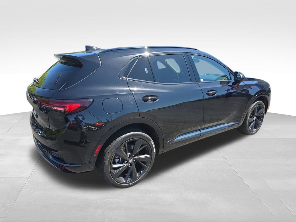 Used 2023 Buick Envision Essence w/ Sport Touring Package AWD/4WD image 8