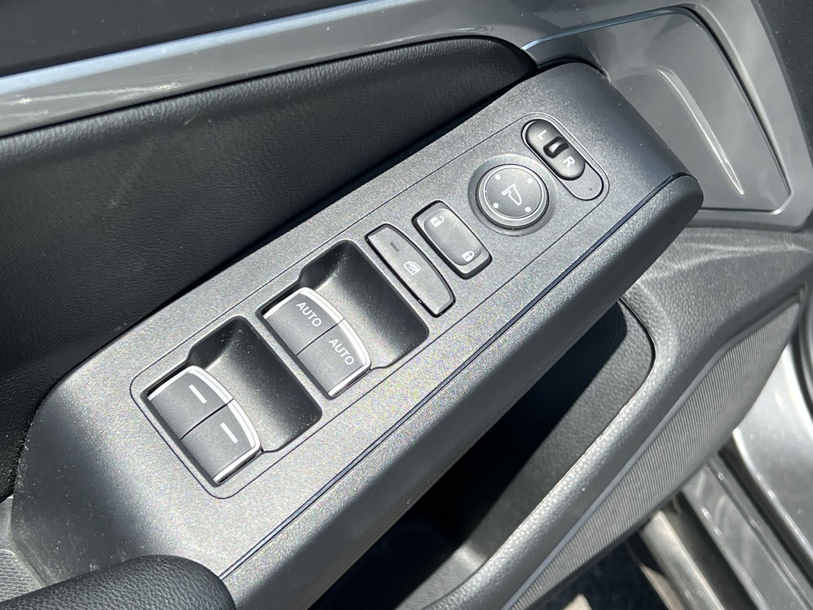 Certified 2024 Acura Integra FWD image 16