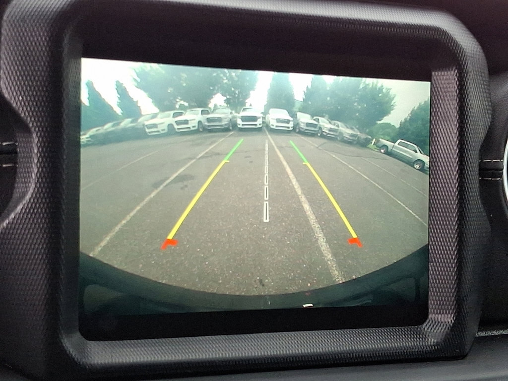 Used 2021 Jeep Wrangler Unlimited Sahara w/ Cold Weather Group image 27