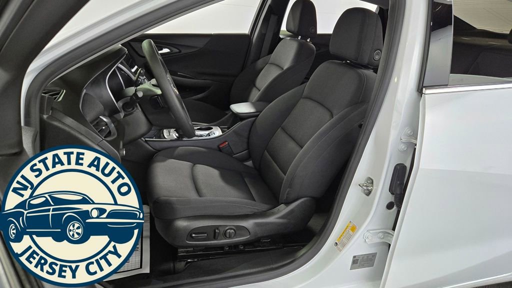 Used 2023 Chevrolet Malibu LS image 20