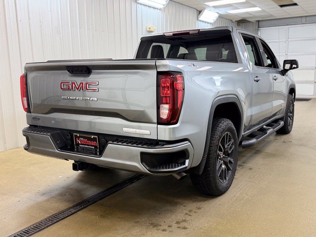 Used 2025 GMC Sierra 1500 Elevation AWD/4WD image 7