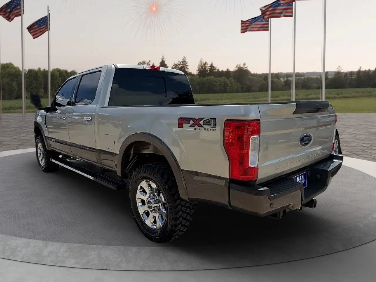 Used 2017 Ford F250 Lariat w/ Lariat Ultimate Package AWD/4WD image 4