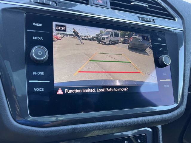 Used 2022 Volkswagen Tiguan SEL R-Line AWD/4WD image 44