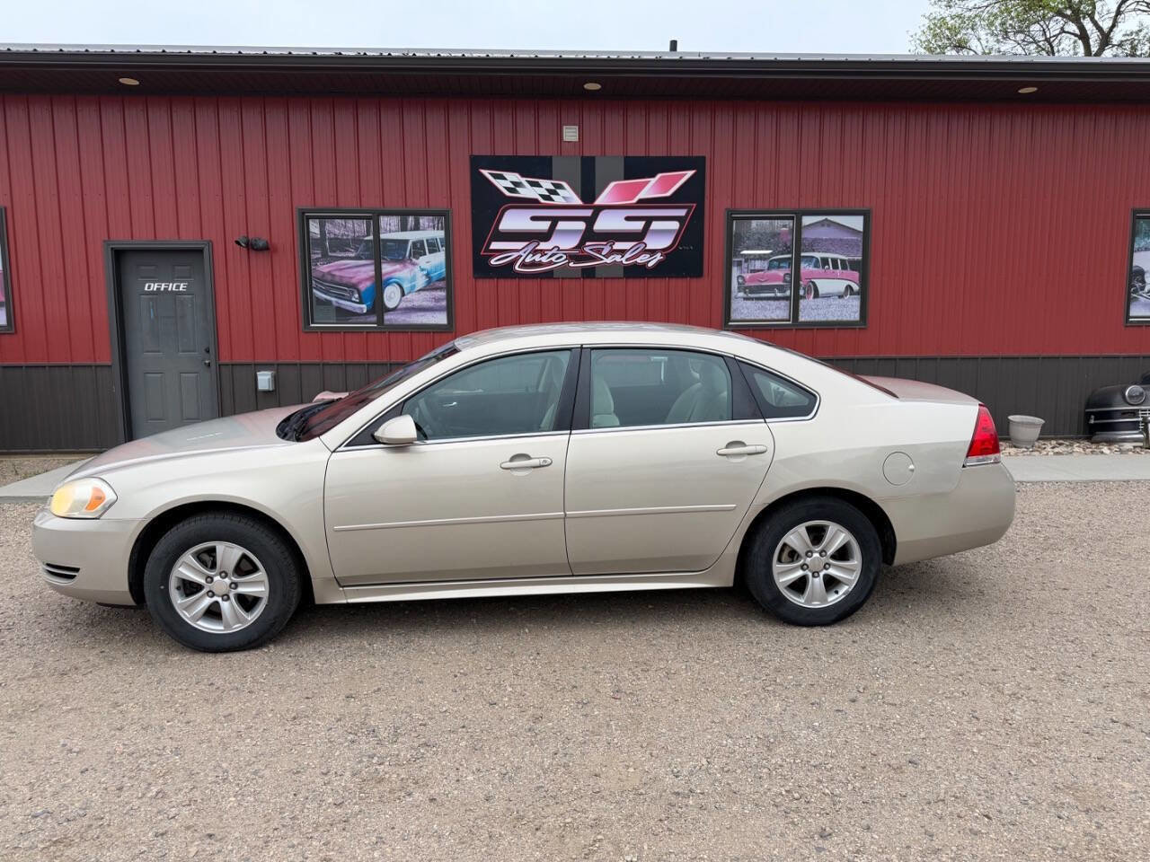 Used 2012 Chevrolet Impala LS FWD image 1