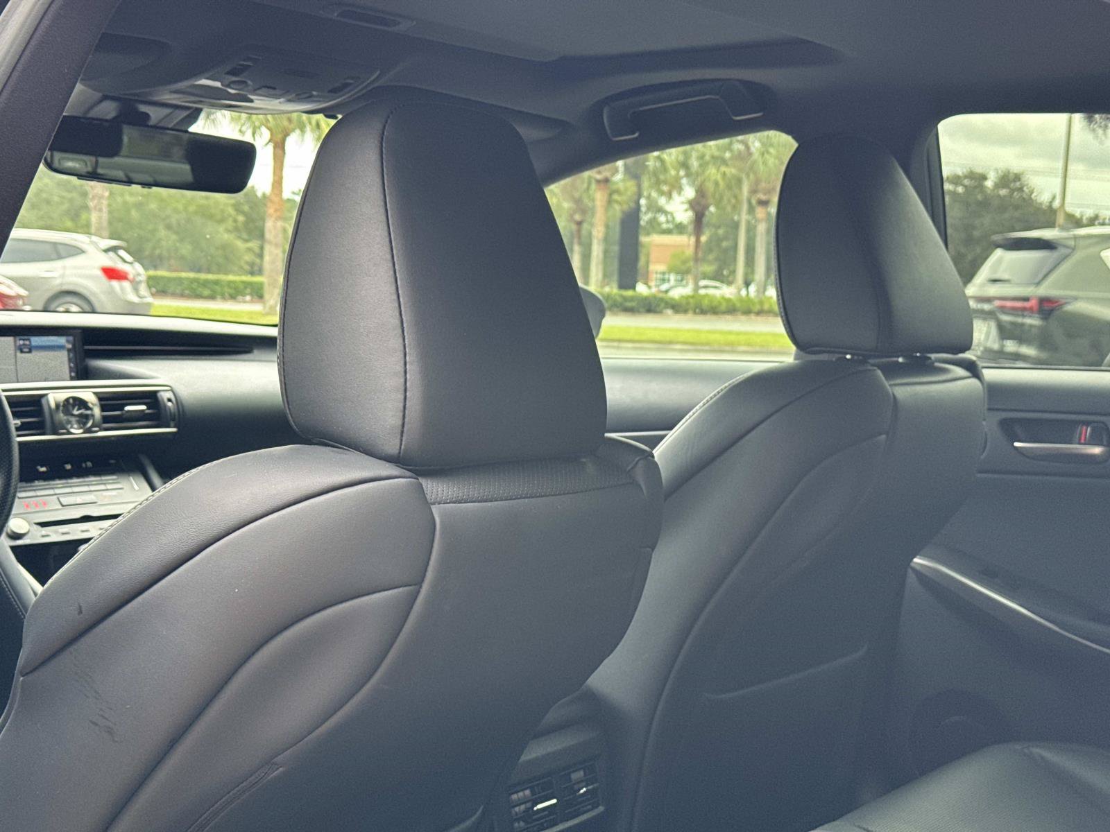 Used 2018 Lexus IS 350 F Sport RWD image 20