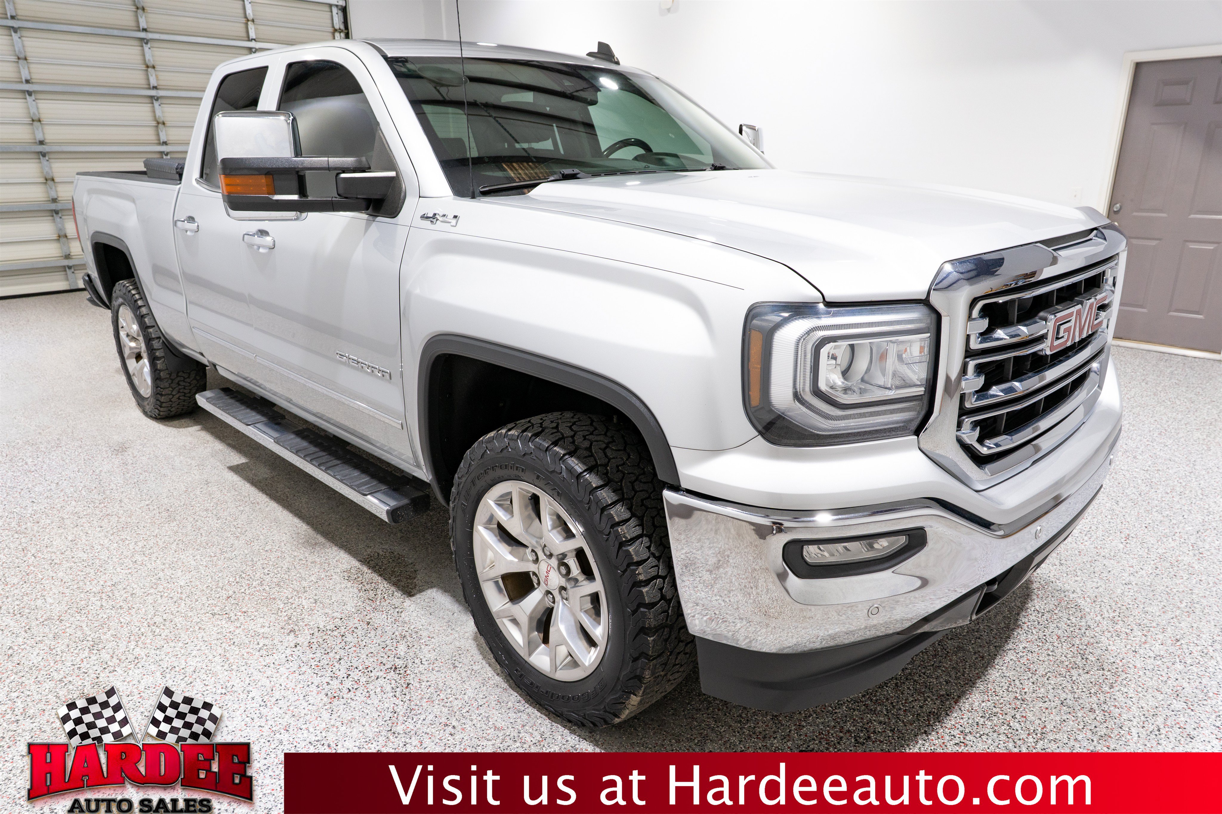 Used 2018 GMC Sierra 1500 SLT w/ SLT Premium Package AWD/4WD image 6
