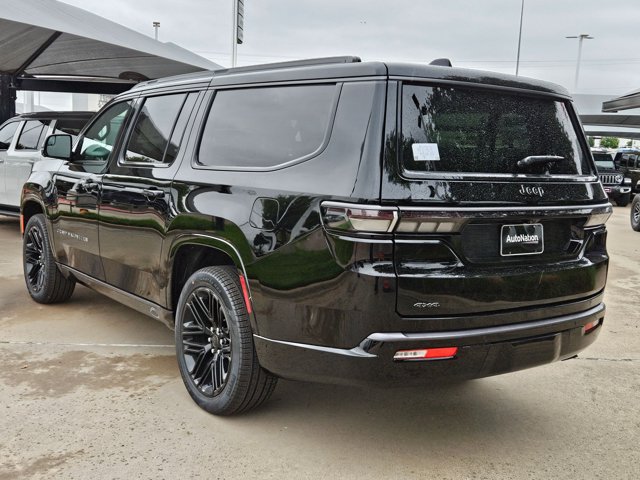 New 2026 Jeep Grand Wagoneer L Limited AWD/4WD image 9