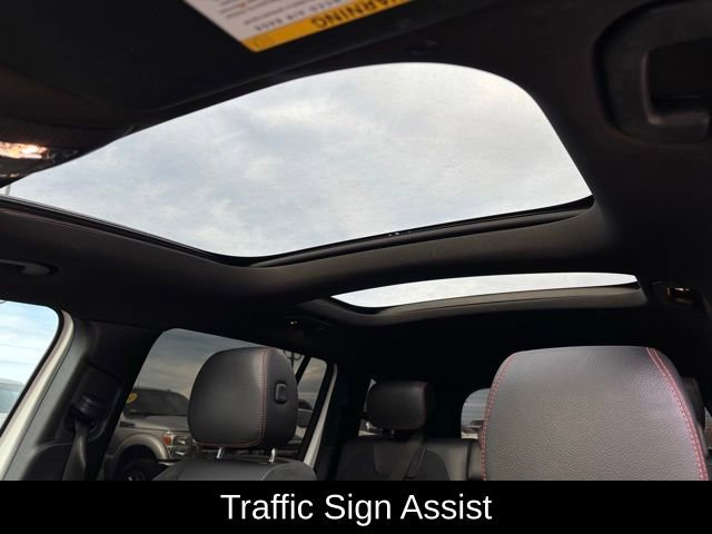 Used 2021 Mercedes-Benz GLB 250 4MATIC image 29