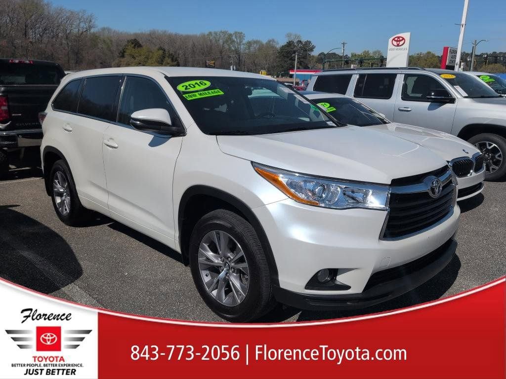 Used 2016 Toyota Highlander Plus