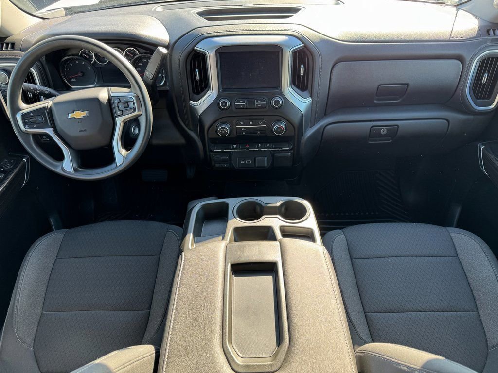 Used 2021 Chevrolet Silverado 3500 LT image 23