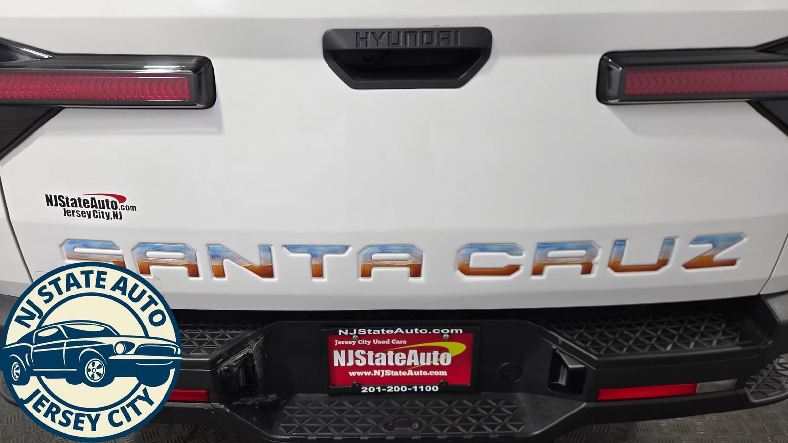 Used 2023 Hyundai Santa Cruz SE image 28