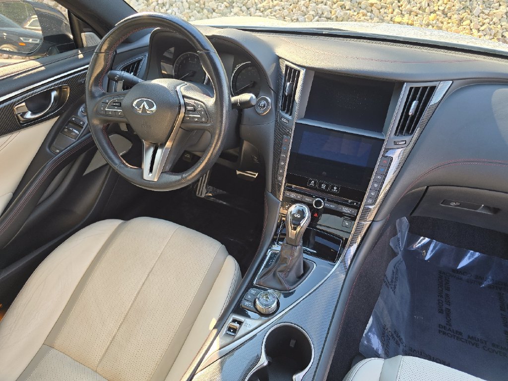 Used 2020 INFINITI Q60 Red Sport 400 w/ Proactive Package AWD/4WD image 15