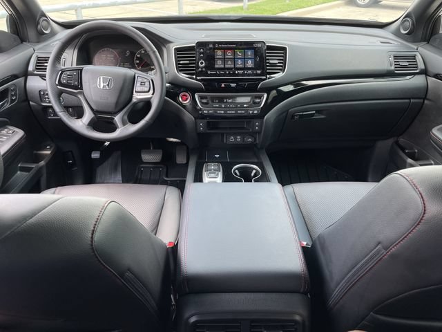 Certified 2025 Honda Ridgeline Black Edition image 9