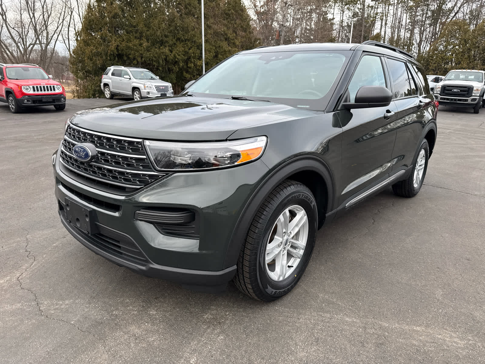 Used 2023 Ford Explorer XLT image 7