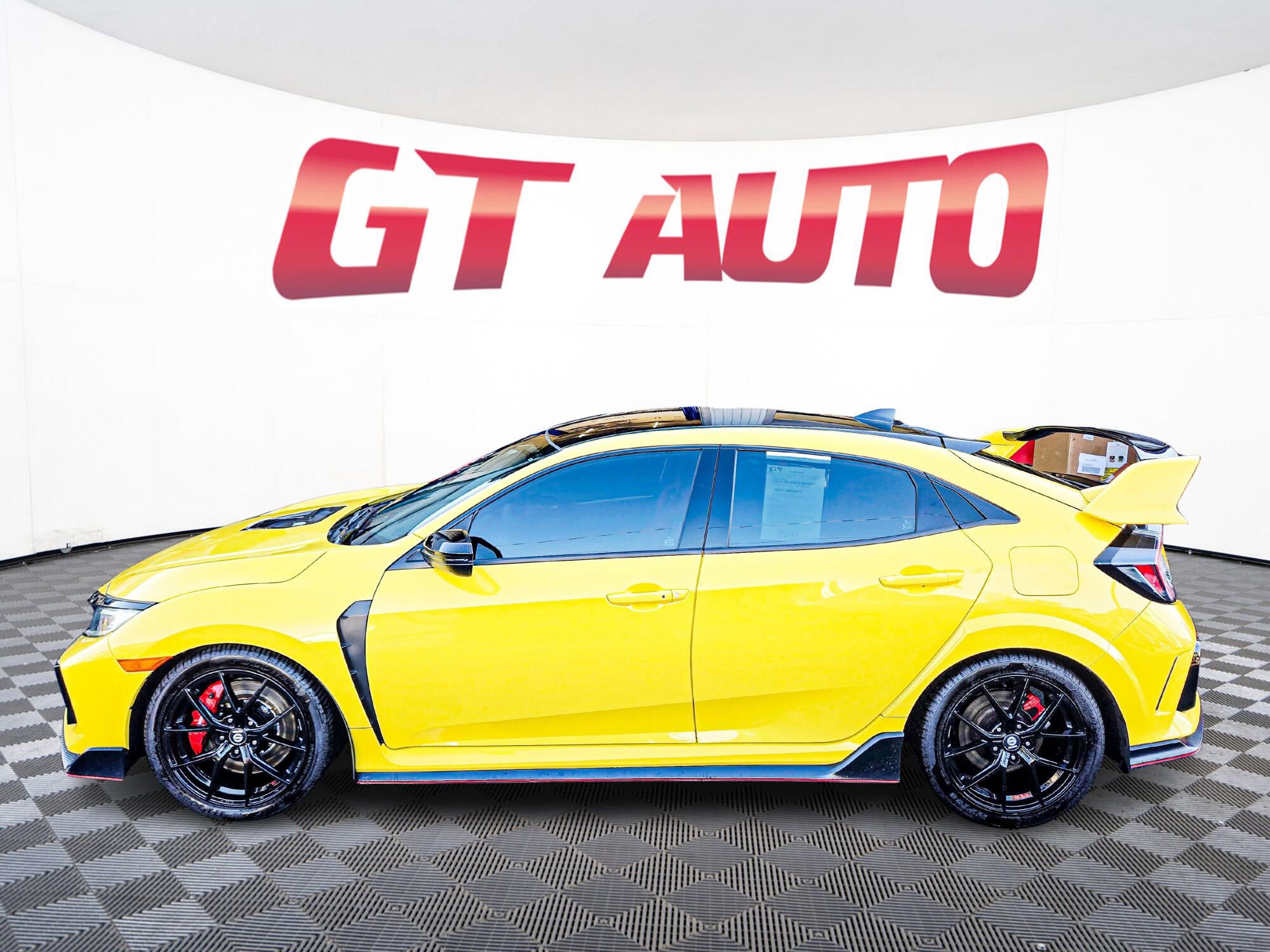 Used 2021 Honda Civic Type R Limited image 4