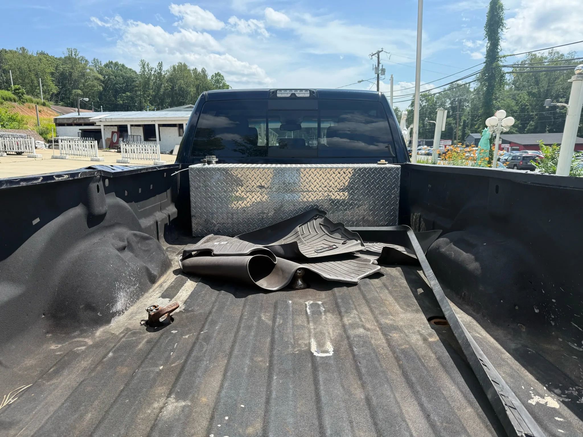 Used 2018 RAM 3500 Laramie image 12