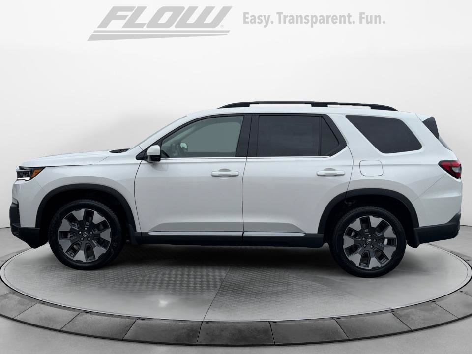 New 2026 Honda Pilot Touring image 4