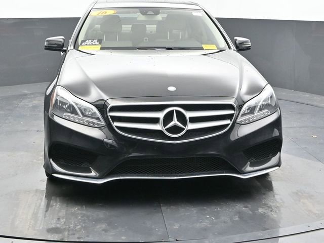 Used 2016 Mercedes-Benz E 350 4MATIC Sedan image 3
