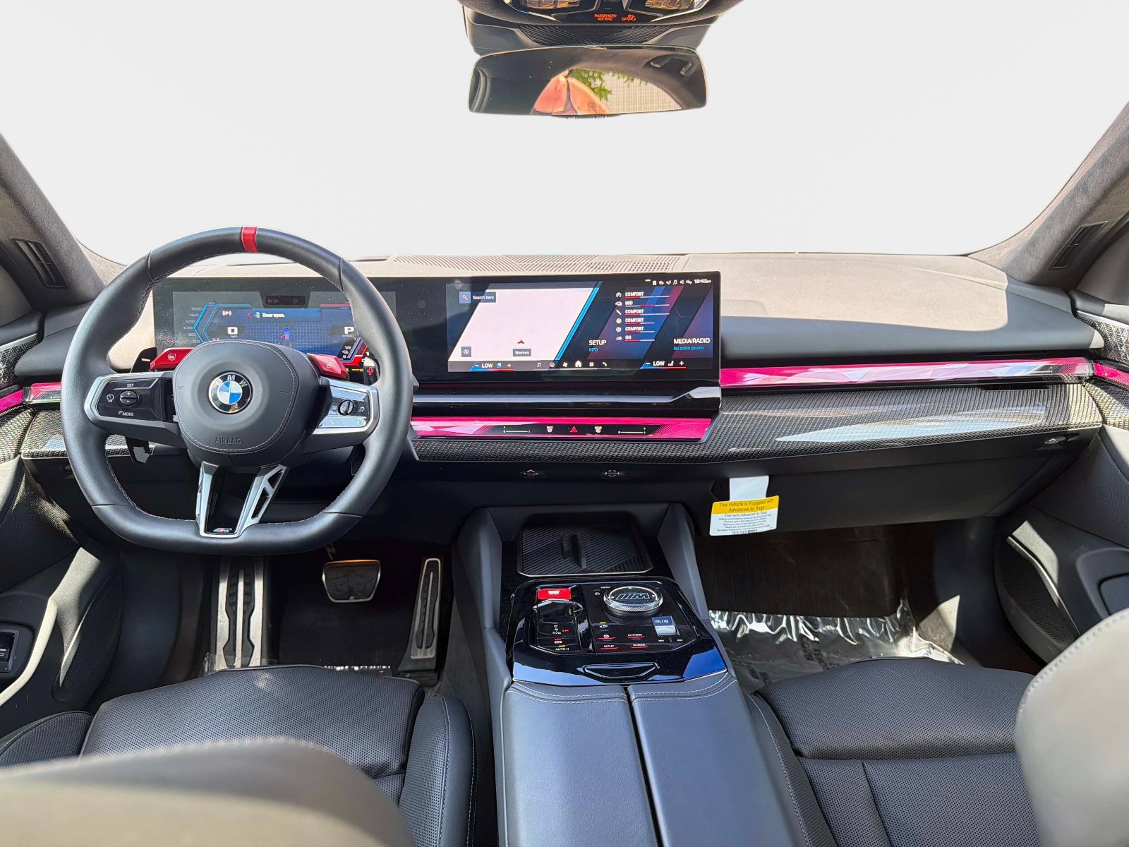 Used 2025 BMW M5 image 35