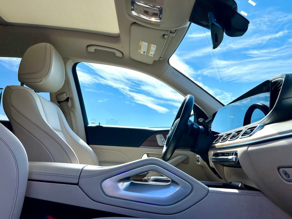Certified 2023 Mercedes-Benz GLS 450 4MATIC image 10