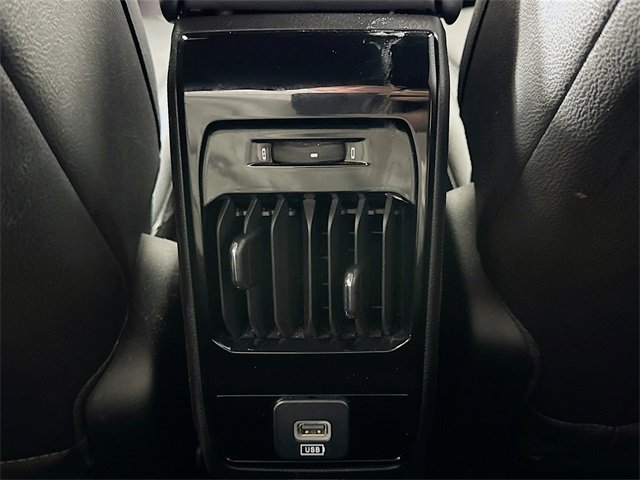 Used 2024 Jeep Compass Latitude image 23