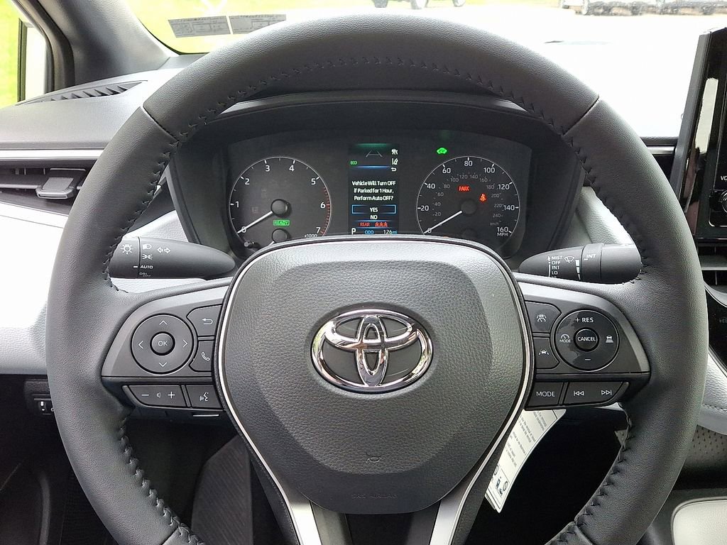 Used 2025 Toyota Corolla SE image 12