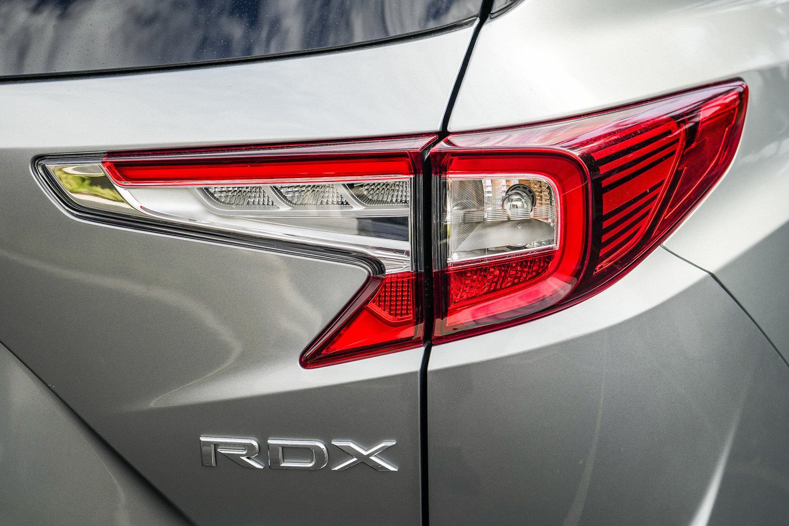Used 2020 Acura RDX w/ Technology Package AWD/4WD image 7