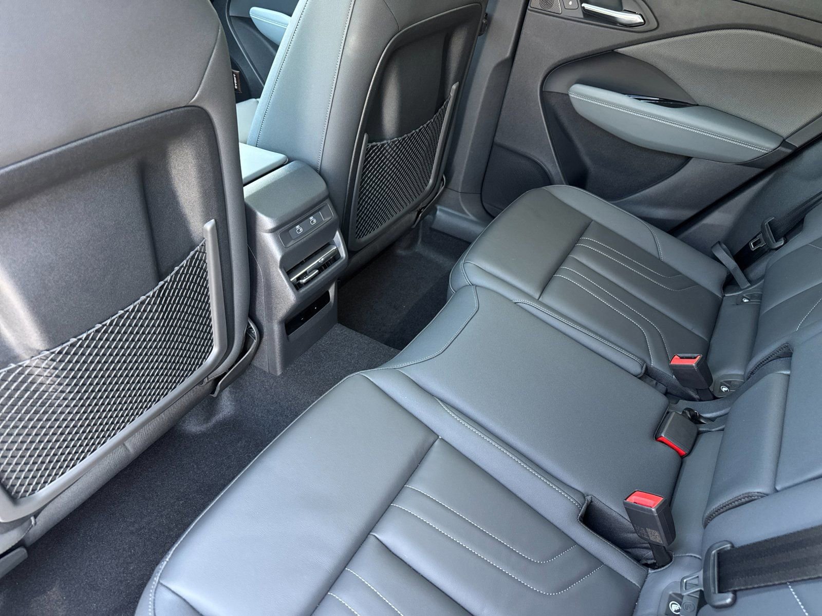 New 2026 Audi Q3 quattro 2.0T AWD/4WD image 9