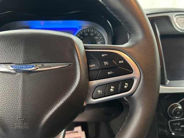 Used 2023 Chrysler 300 Touring L w/ Popular Equipment Group image 13