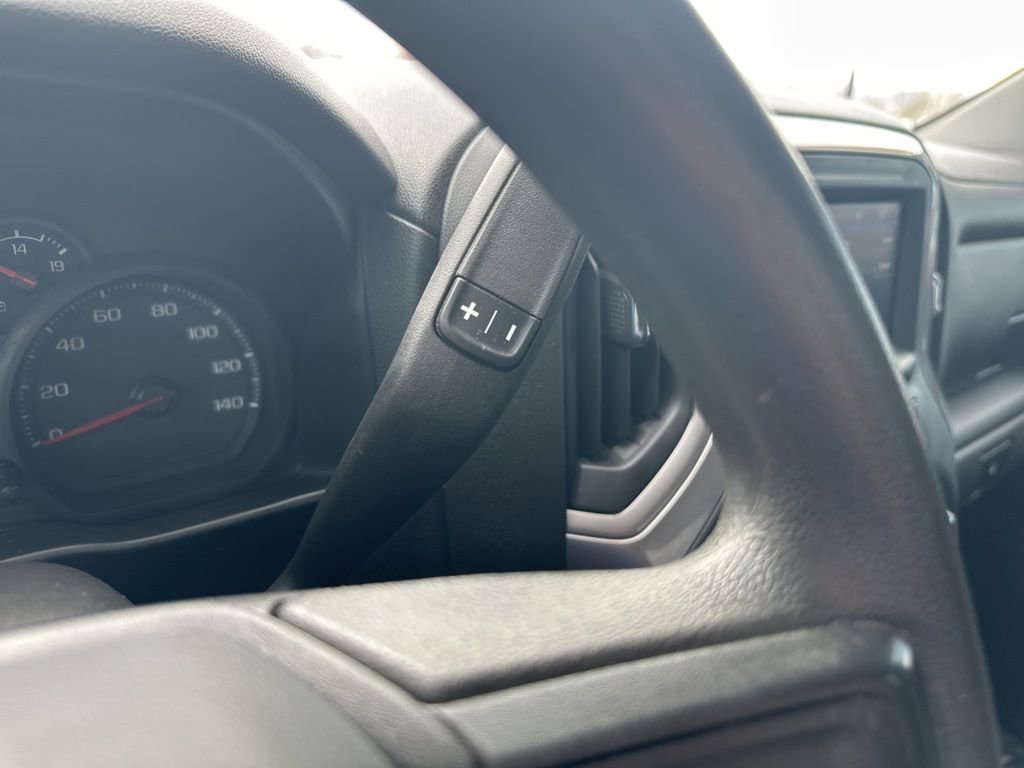 Used 2022 Chevrolet Silverado 2500 Custom w/ Custom Convenience Package image 9