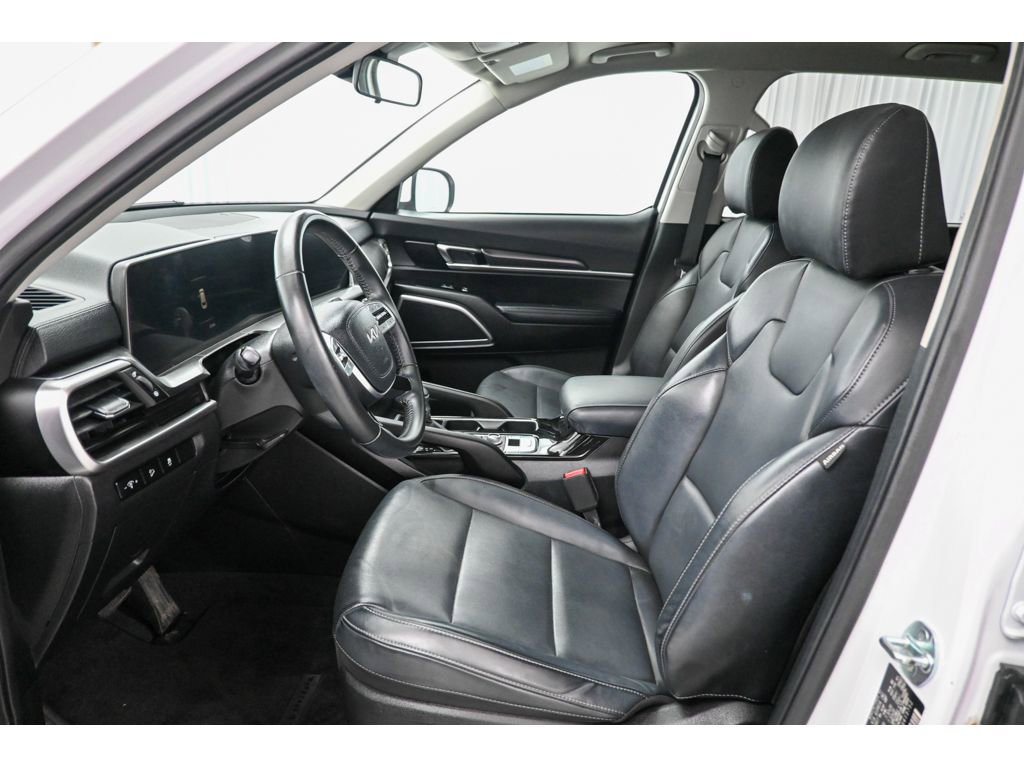Certified 2024 Kia Telluride S image 7