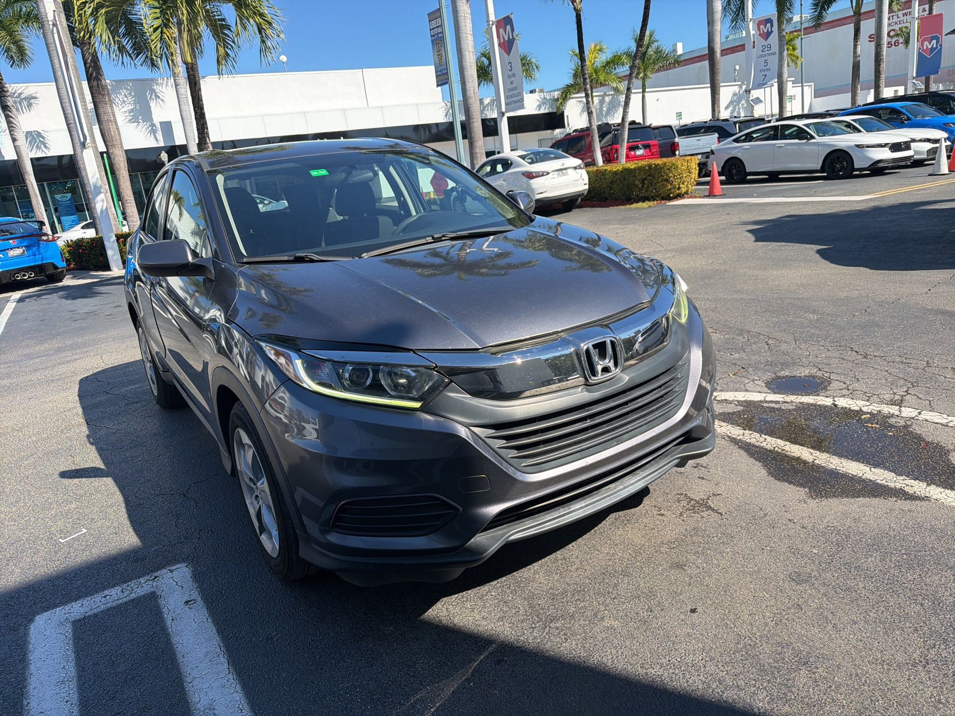 Used 2020 Honda HR-V LX video 3