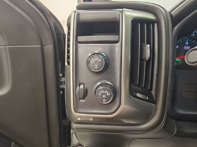 Used 2018 Chevrolet Silverado 1500 LTZ w/ Sport Package AWD/4WD image 35