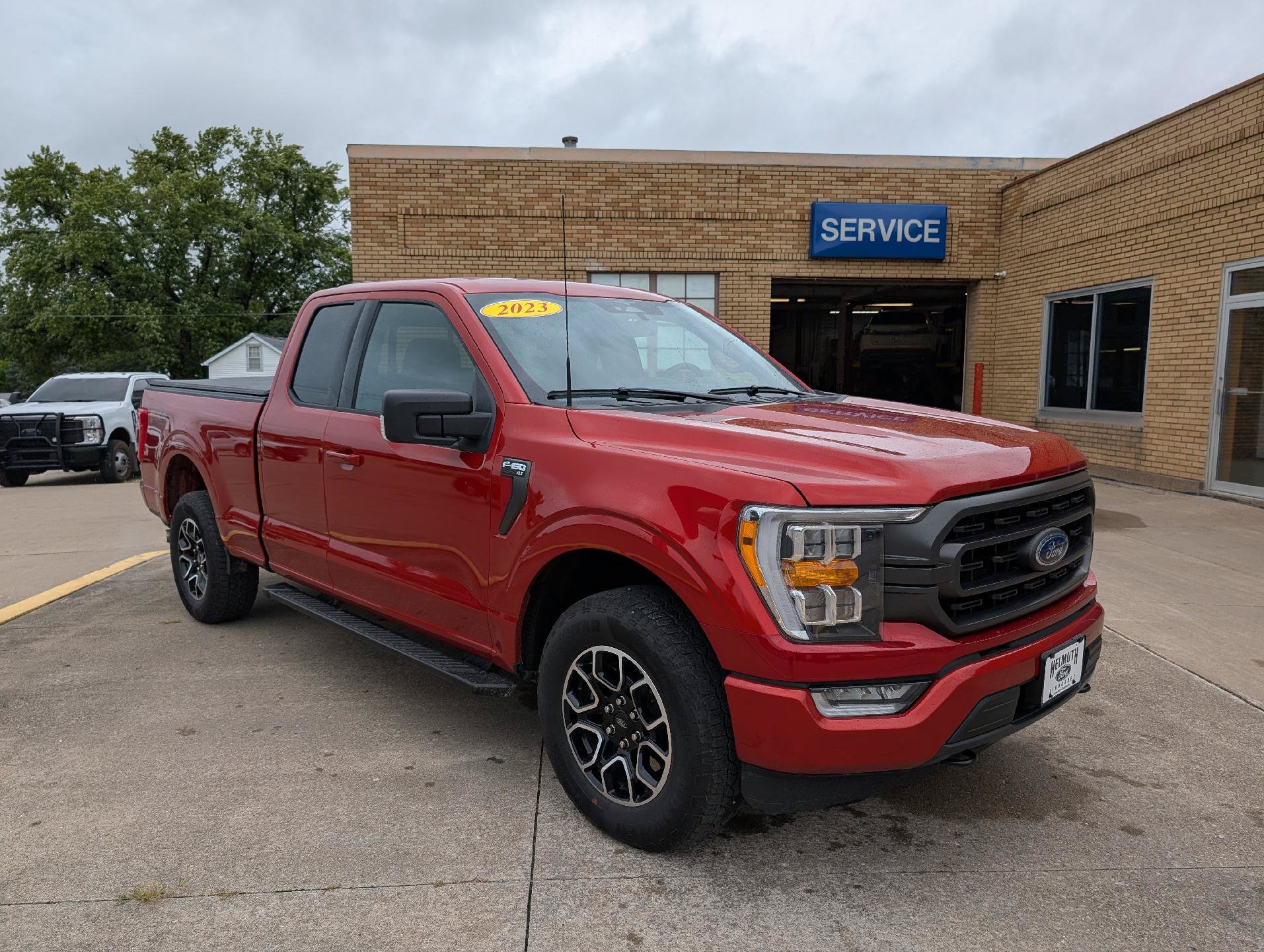 Used 2023 Ford F150 XLT w/ Equipment Group 302A High AWD/4WD image 4
