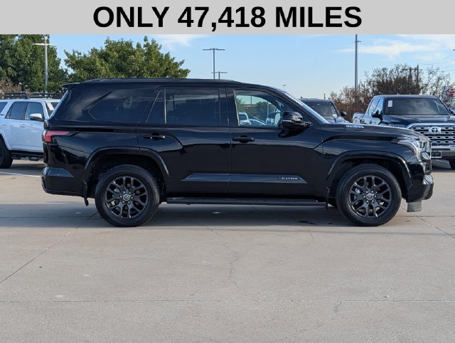 Used 2023 Toyota Sequoia Platinum AWD/4WD image 4