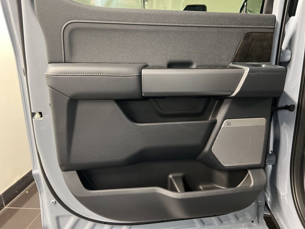 New 2026 Ford F350 Lariat w/ Black Appearance Package image 37