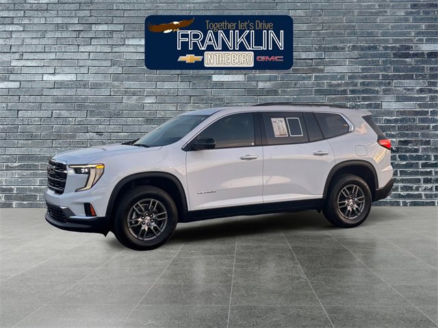 Used 2025 GMC Acadia Elevation image 1